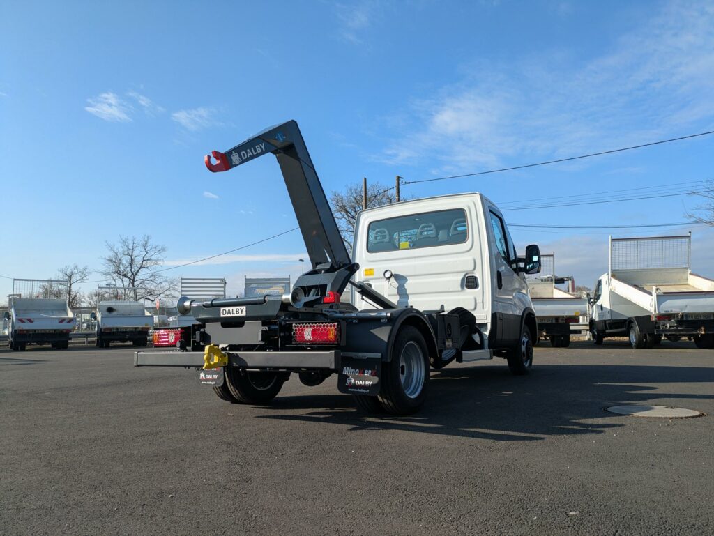 1000003378