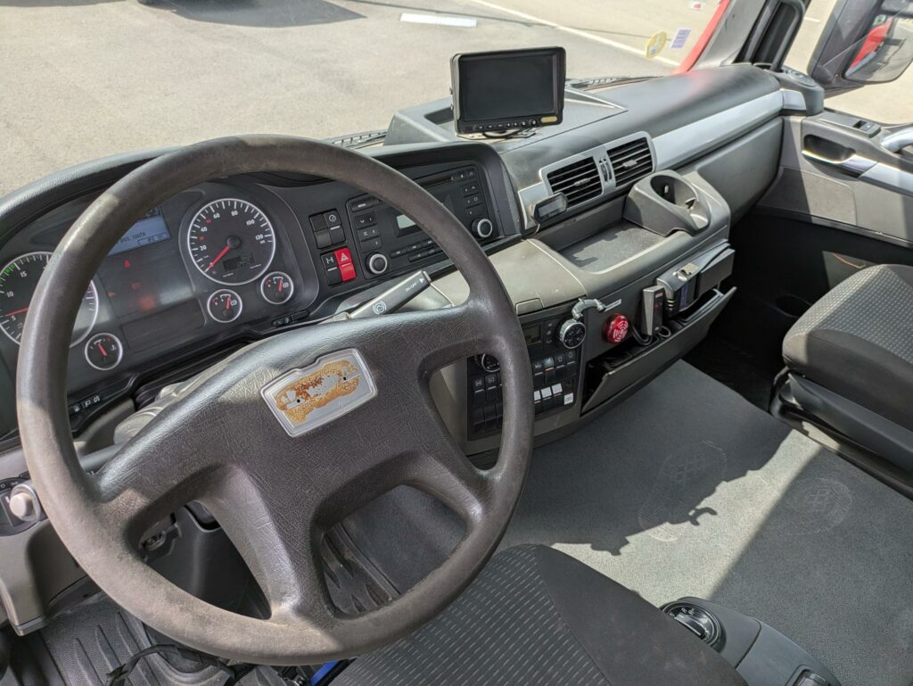 1000007053
