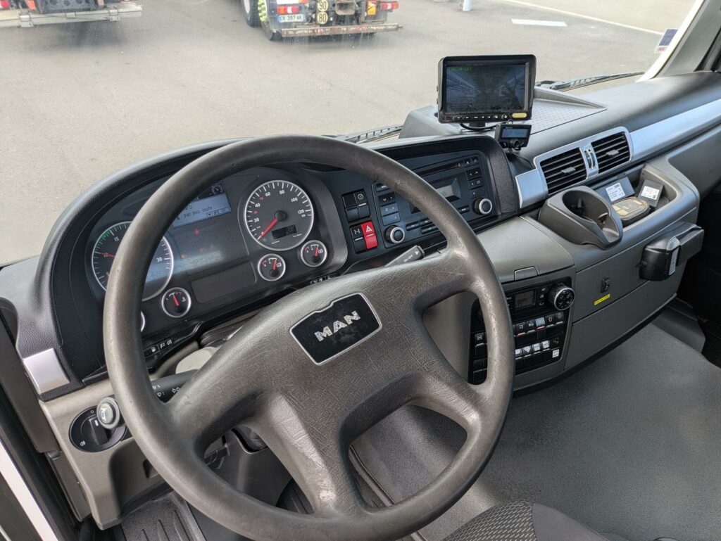 1000008622