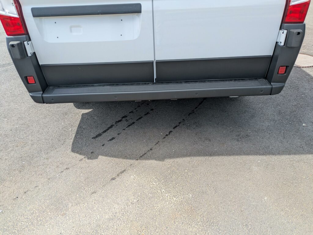 1000014935