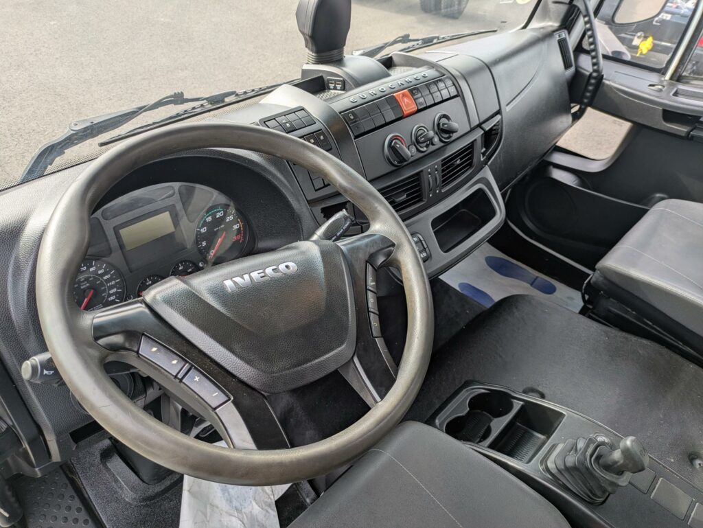 1000013792